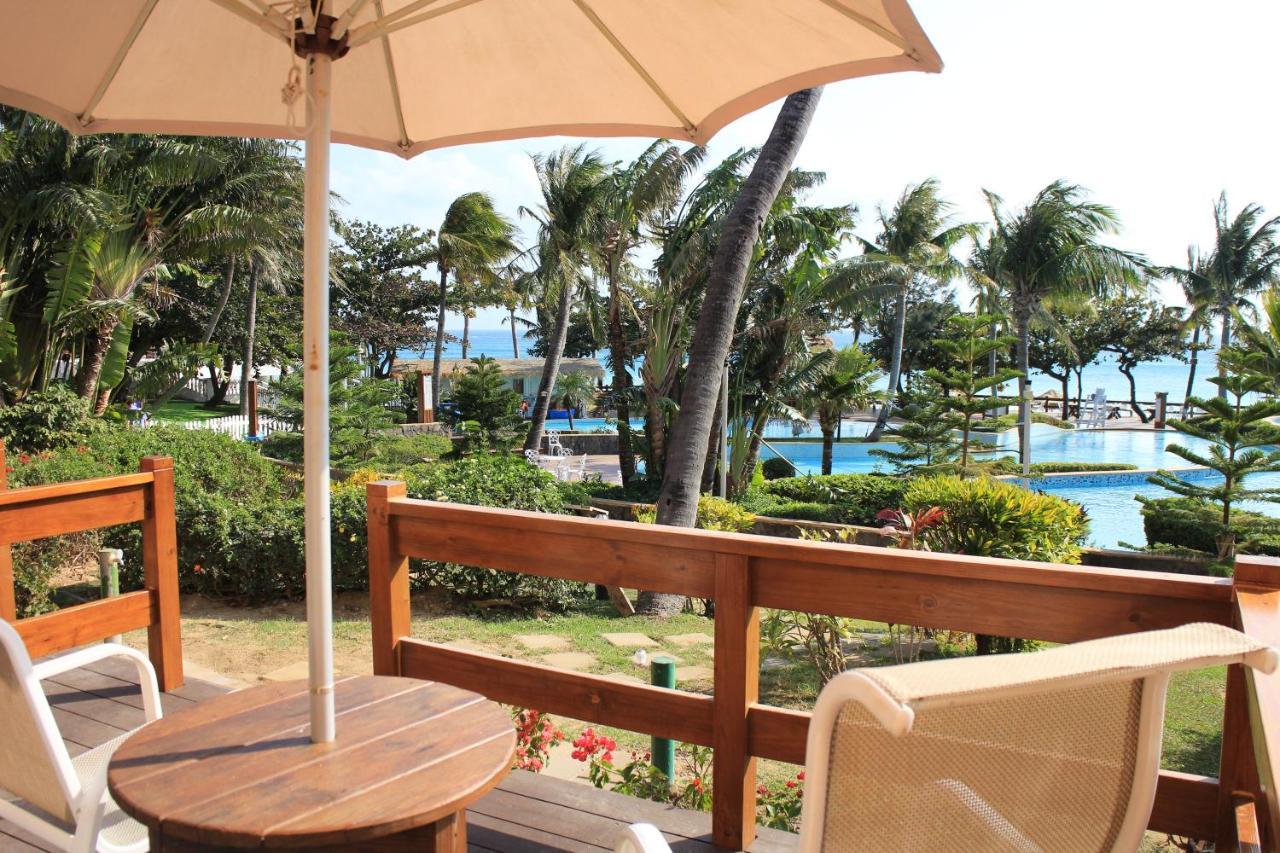 Chateau Beach Resort Kenting Cameră foto View from a room at the resort